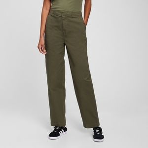 Gap Straight Up Khaki Trouser in Army Green